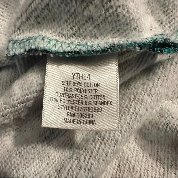 Francesca's Jun &‎ Ivy teal and black cheetah print sweater. Youth 14 - Picture 4 of 6